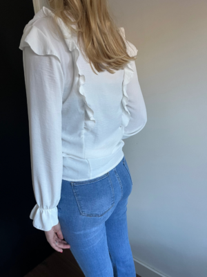 achterkant witte blouse